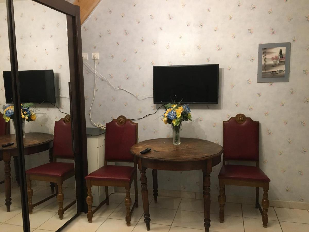 Bed and Breakfast Orchidee Rose Живе Екстер'єр фото